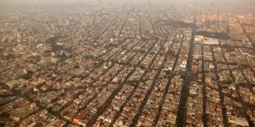 Reducing Air Pollution: A Science-Based Strategy for US Cities - Cover Image